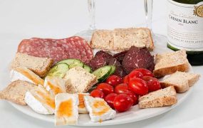 food-platter-2175326_640
